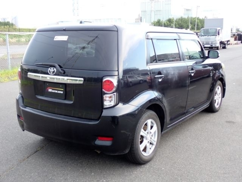 COROLLA RUMION