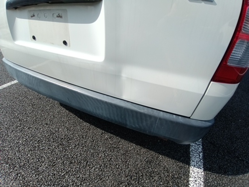 HIACE COMMUTER