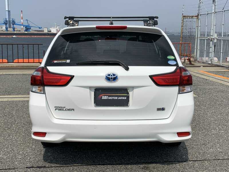 COROLLA FIELDER
