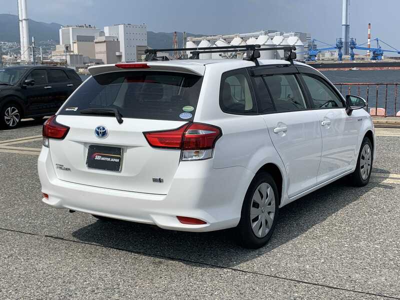 COROLLA FIELDER