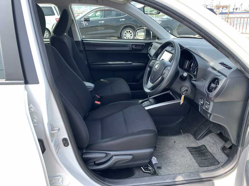 COROLLA FIELDER