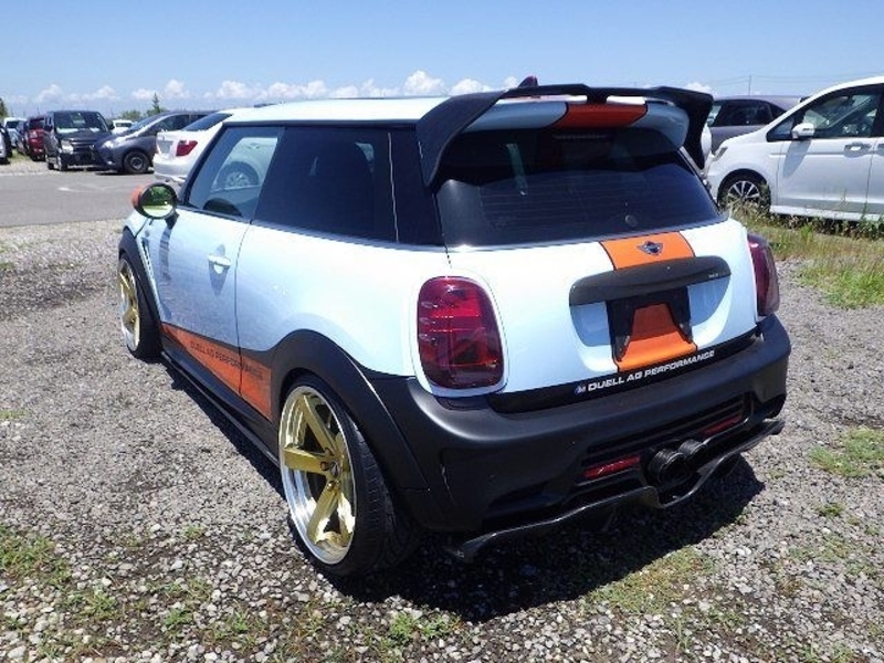 MINI