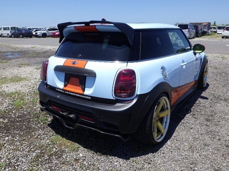 MINI