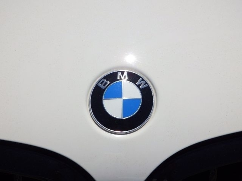 X3