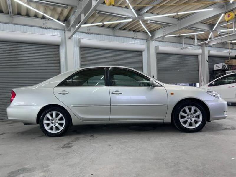 CAMRY