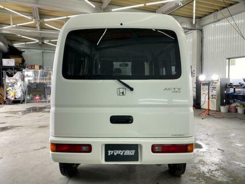 ACTY VAN