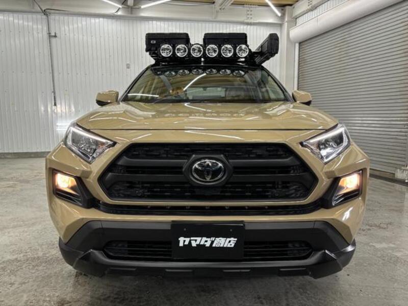 RAV4