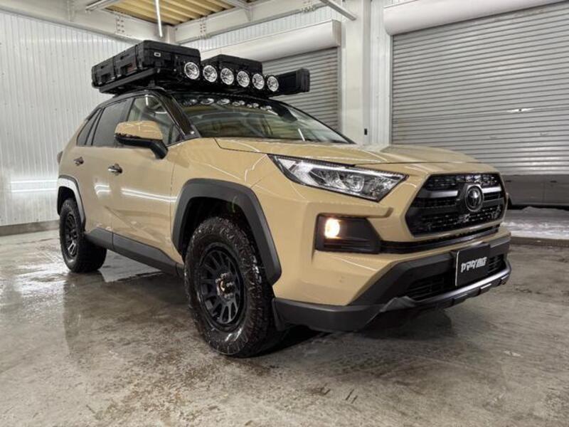 RAV4