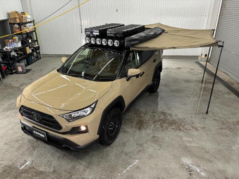 RAV4