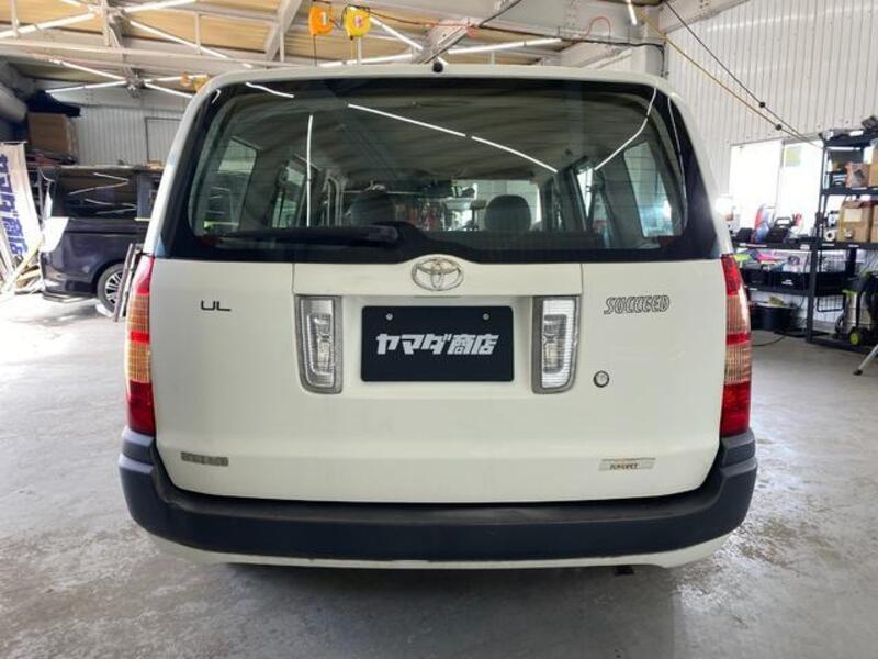 SUCCEED VAN