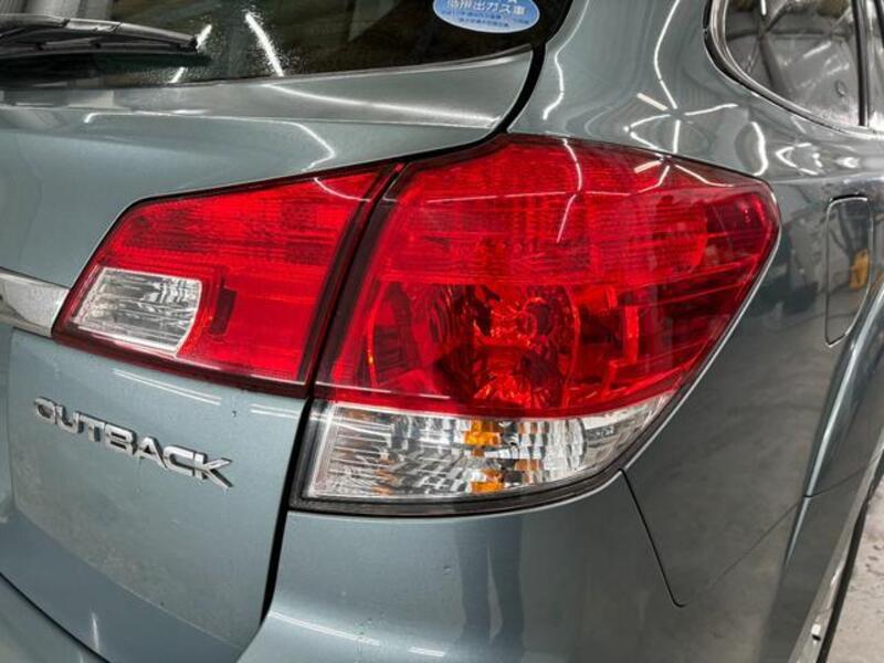 LEGACY OUTBACK