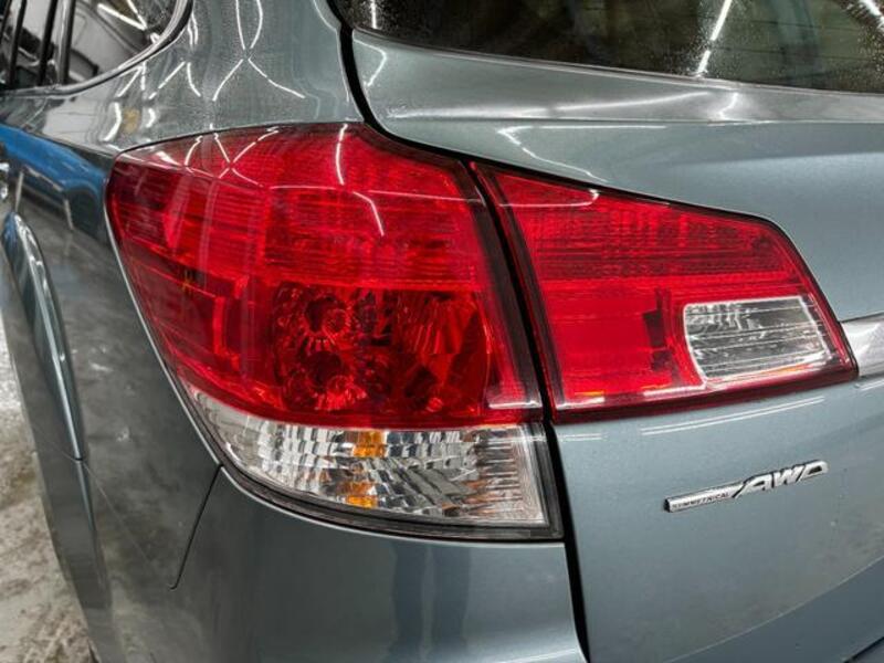 LEGACY OUTBACK
