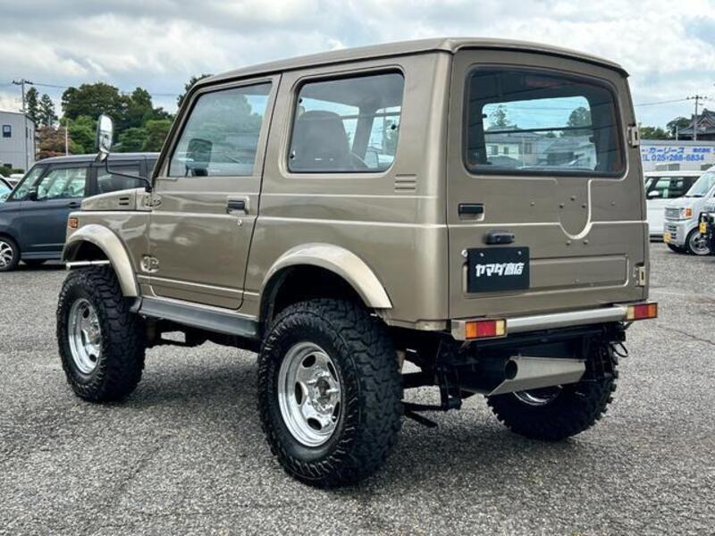 JIMNY SIERRA