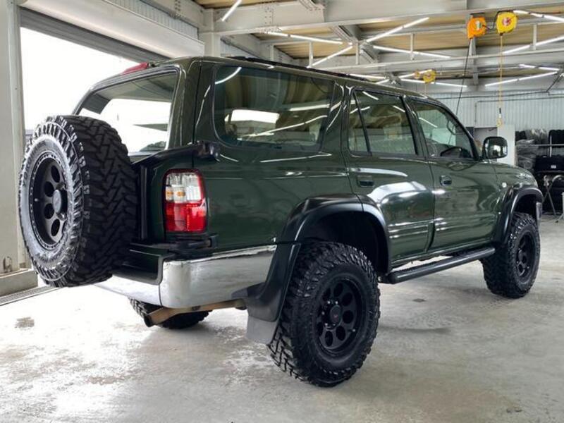 HILUX SURF
