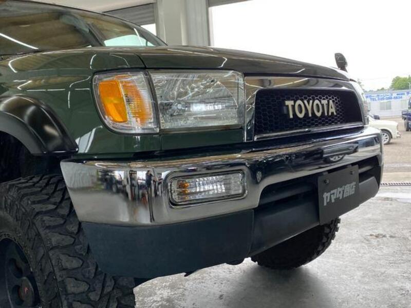 HILUX SURF