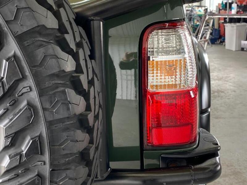 HILUX SURF