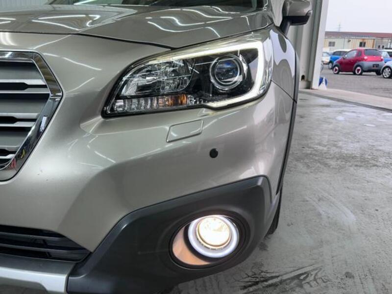 LEGACY OUTBACK
