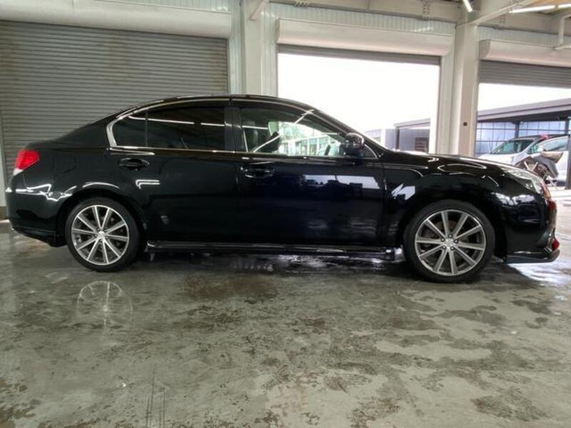 LEGACY B4