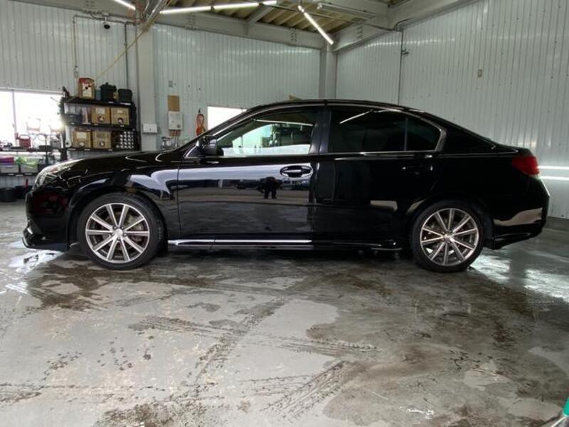 LEGACY B4