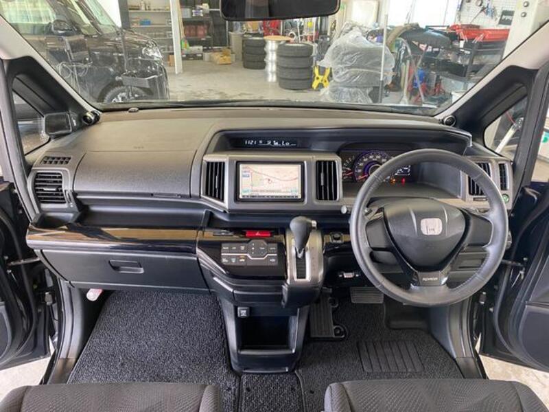 STEPWAGON SPADA