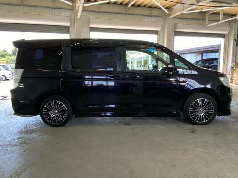 STEPWAGON SPADA