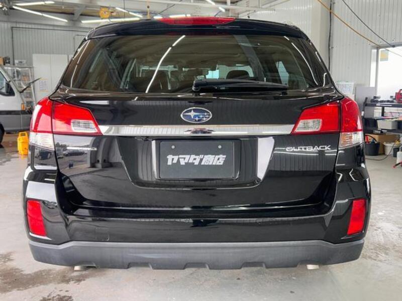 LEGACY OUTBACK