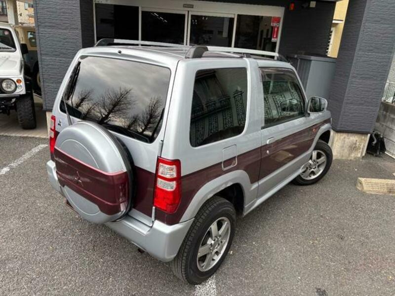 PAJERO MINI