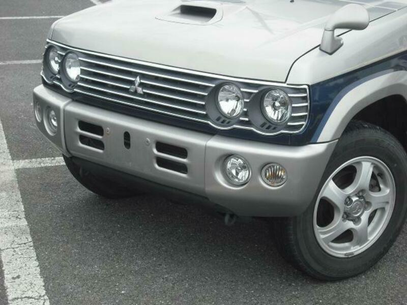 PAJERO MINI