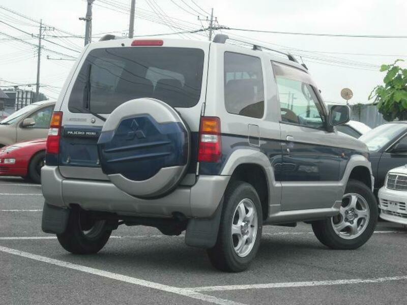 PAJERO MINI
