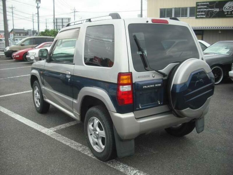 PAJERO MINI