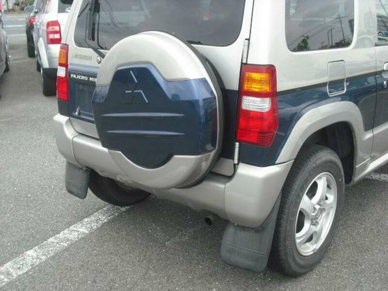 PAJERO MINI