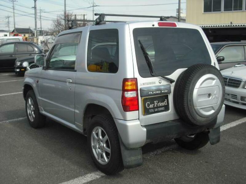 PAJERO MINI