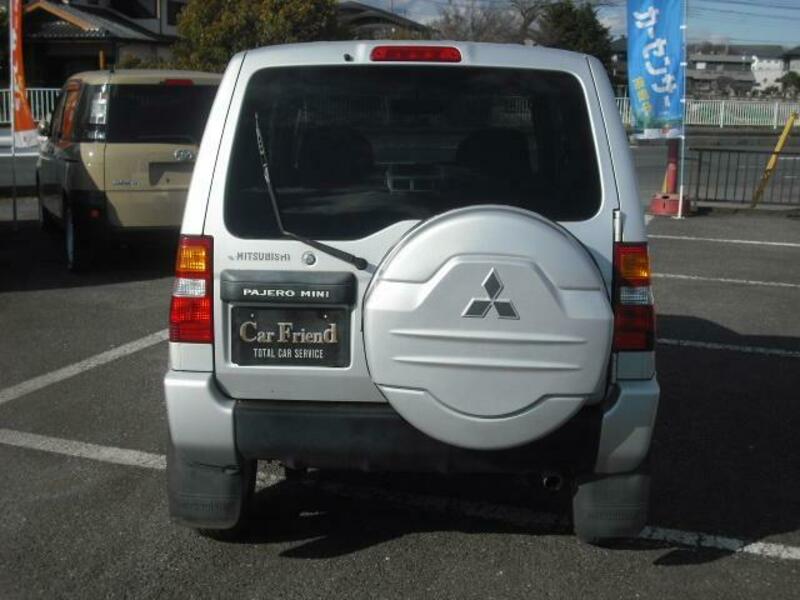 PAJERO MINI