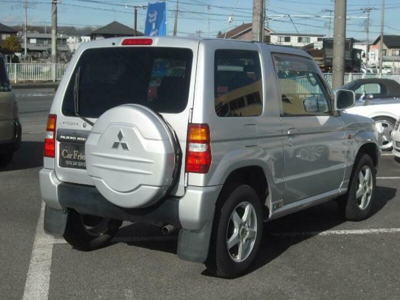 PAJERO MINI