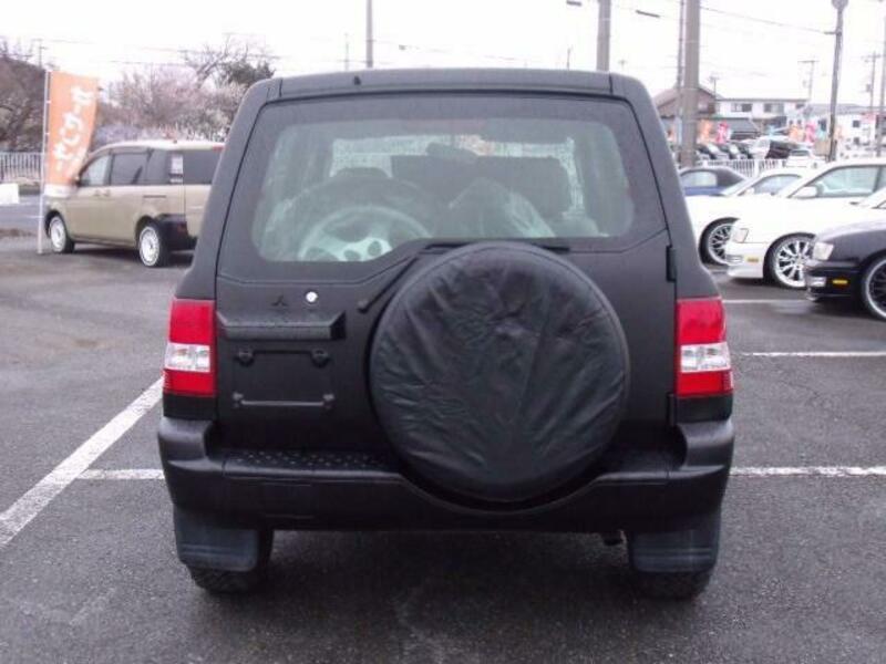 PAJERO IO