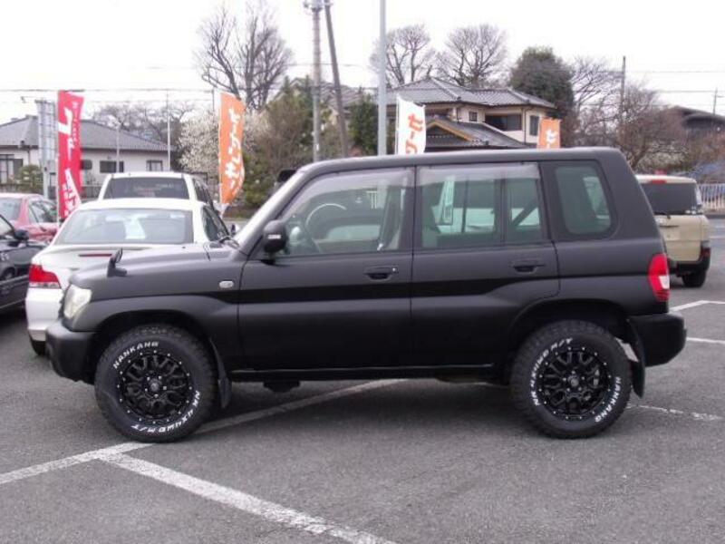 PAJERO IO