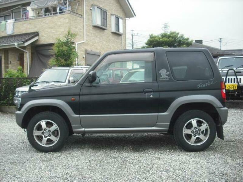 PAJERO MINI
