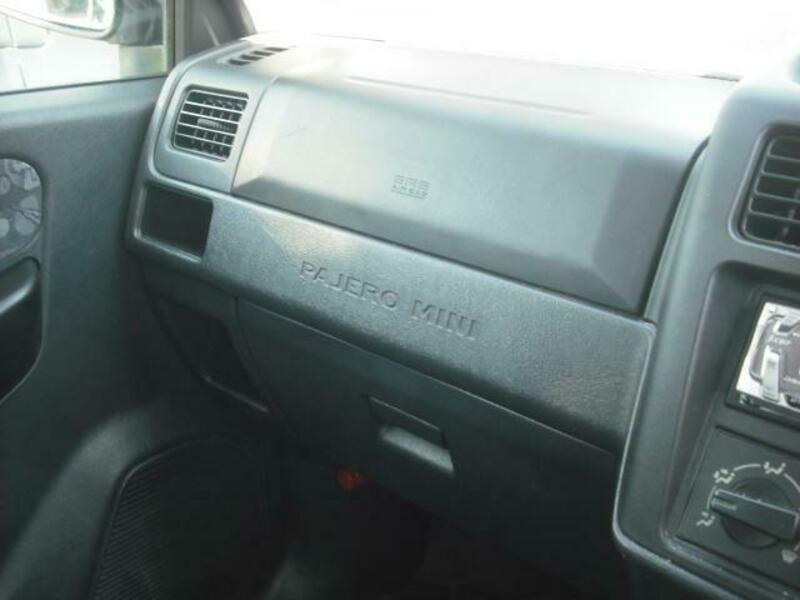 PAJERO MINI