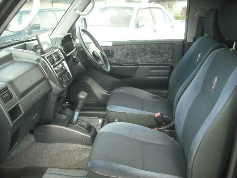 PAJERO MINI
