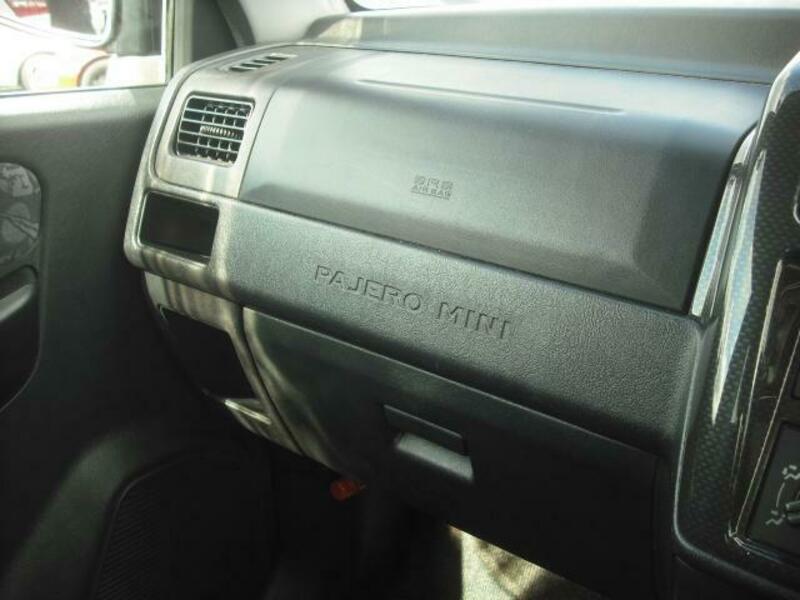 PAJERO MINI