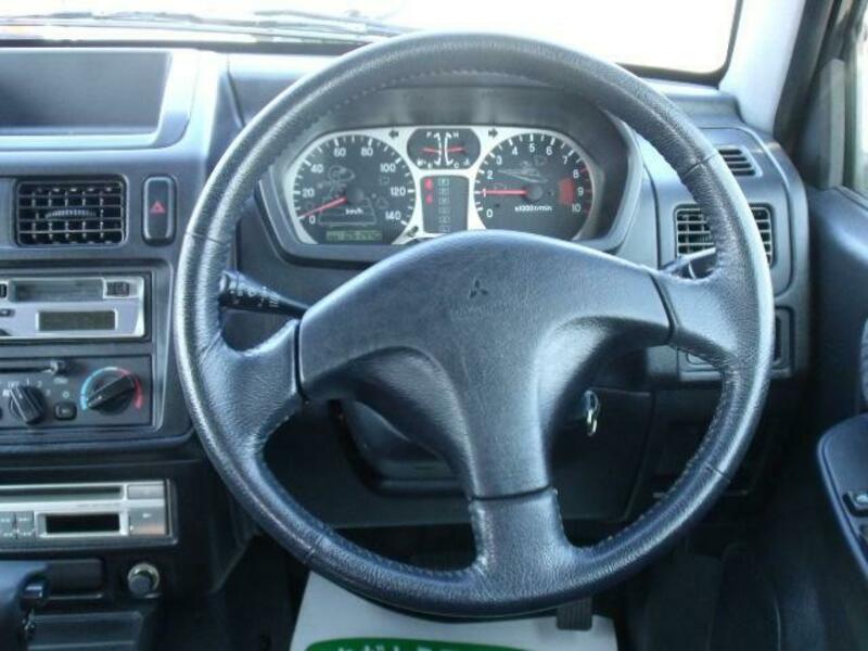 PAJERO MINI