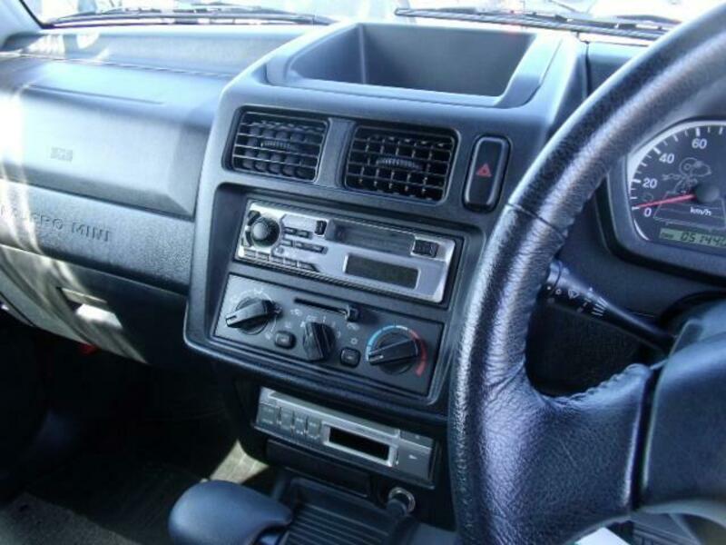 PAJERO MINI