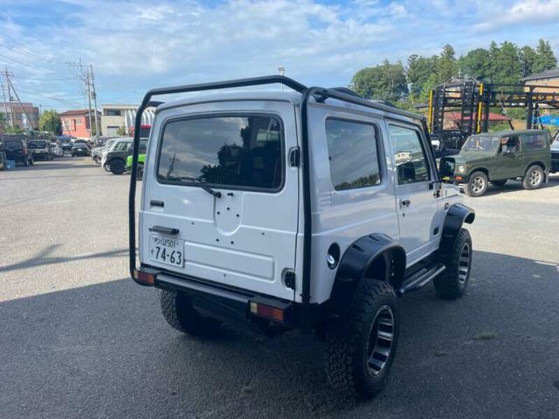 JIMNY SIERRA