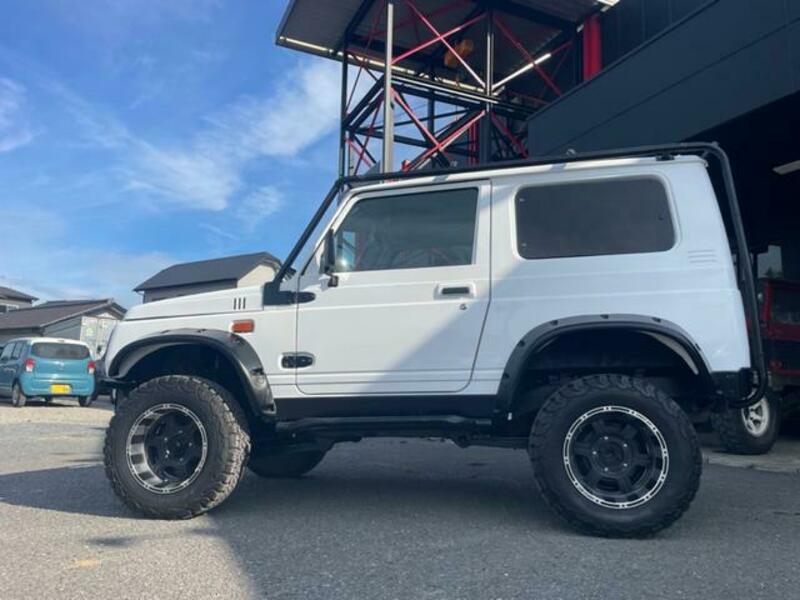 JIMNY SIERRA