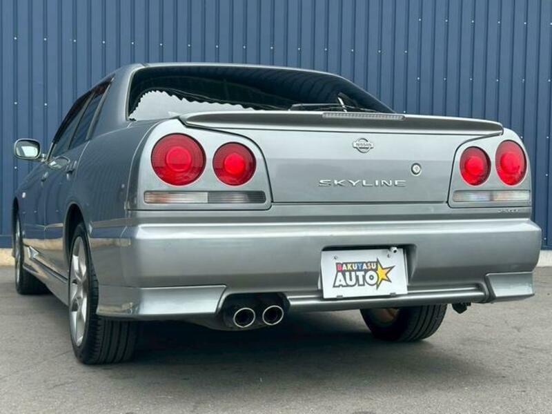 SKYLINE