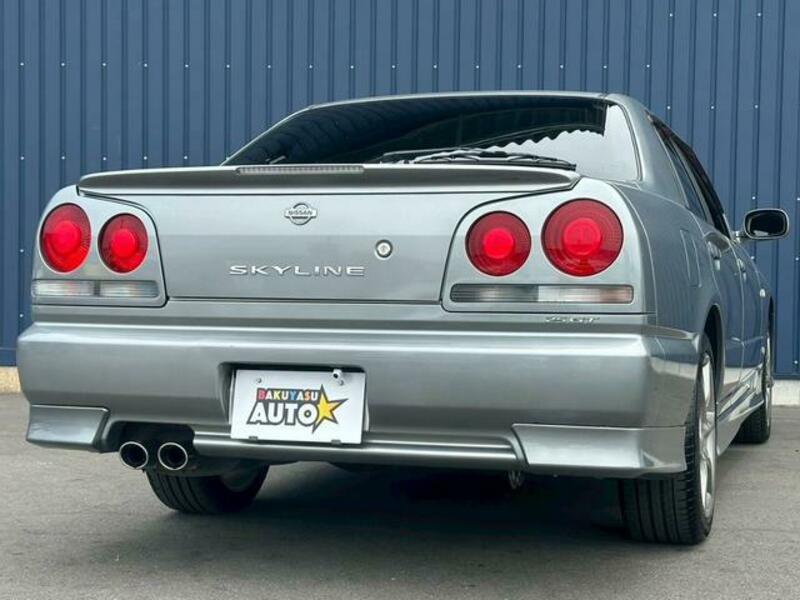 SKYLINE