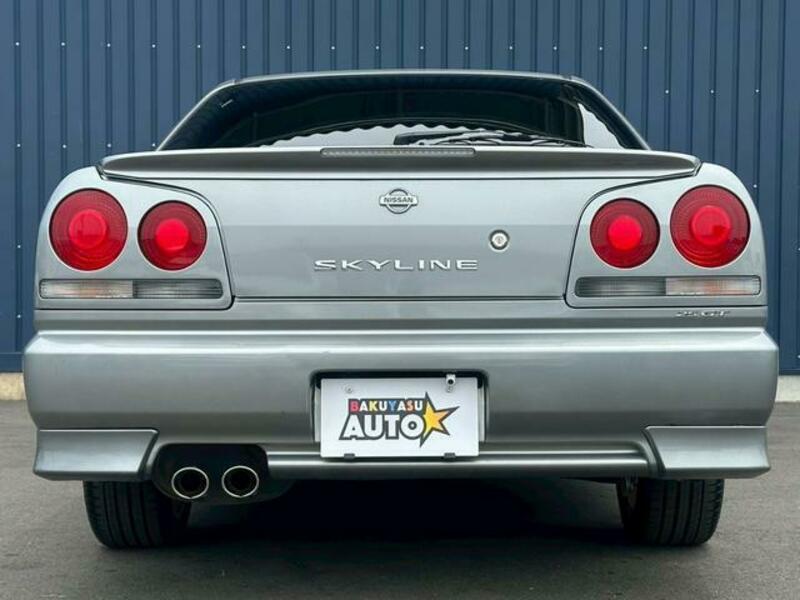 SKYLINE