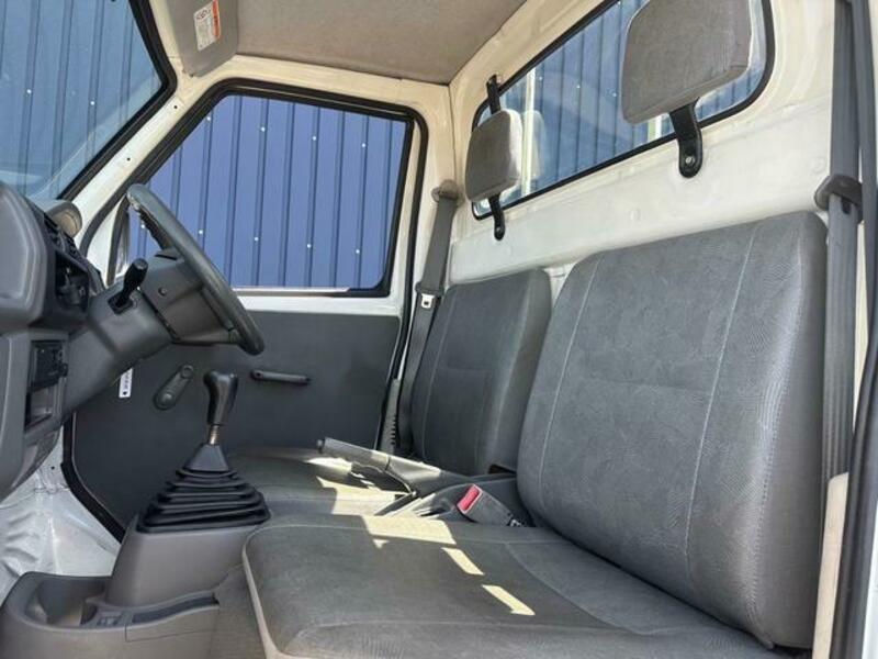 CLIPPER TRUCK
