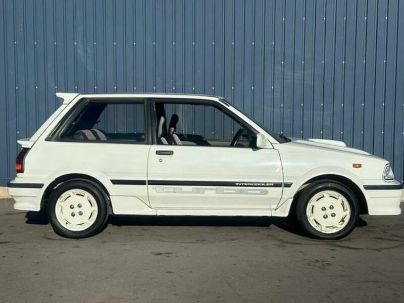 STARLET