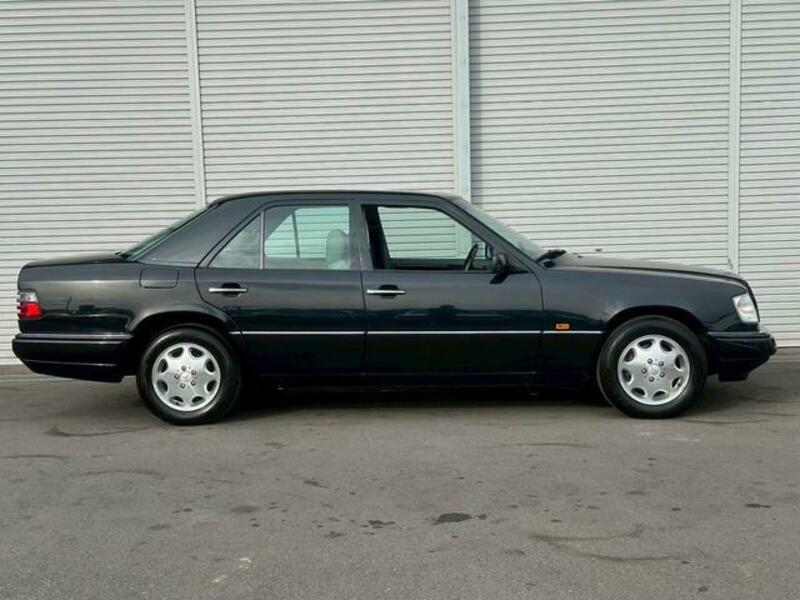 E-CLASS